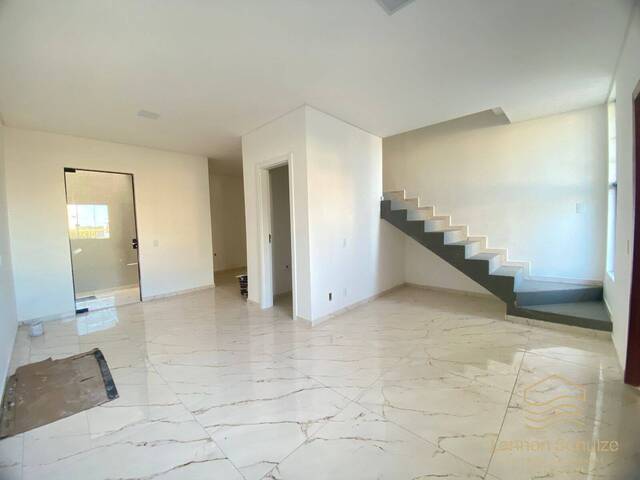Casa para Venda em Balneário Barra do Sul - 5