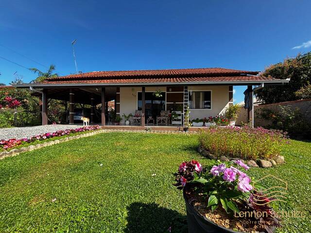 Casa para Venda em Balneário Barra do Sul - 2
