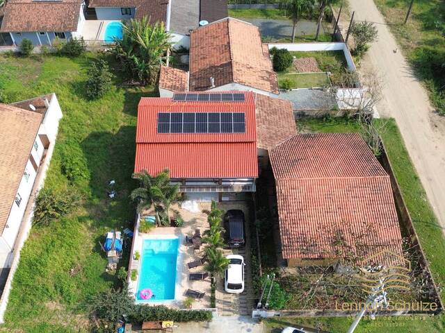 #0090 - Casa para Venda em Balneário Barra do Sul - SC