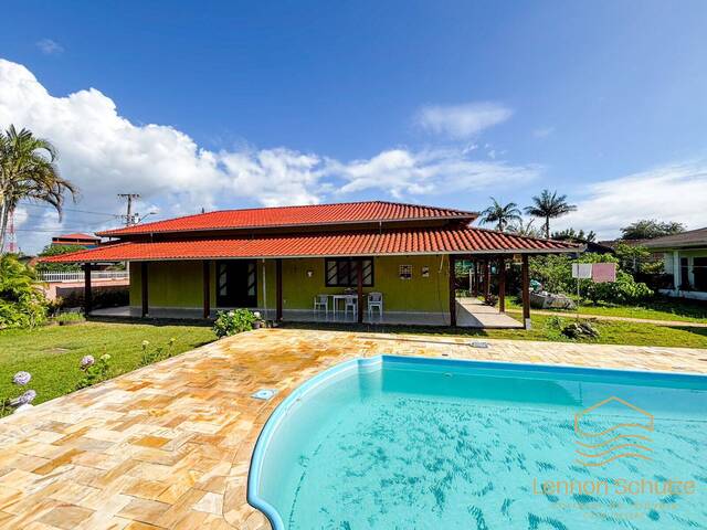 #0091 - Casa para Venda em Balneário Barra do Sul - SC