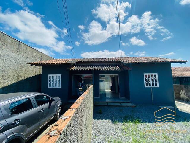 #0095 - Casa para Venda em Balneário Barra do Sul - SC
