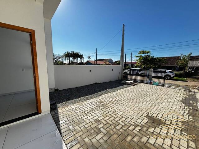 Casa para Venda em Balneário Barra do Sul - 4