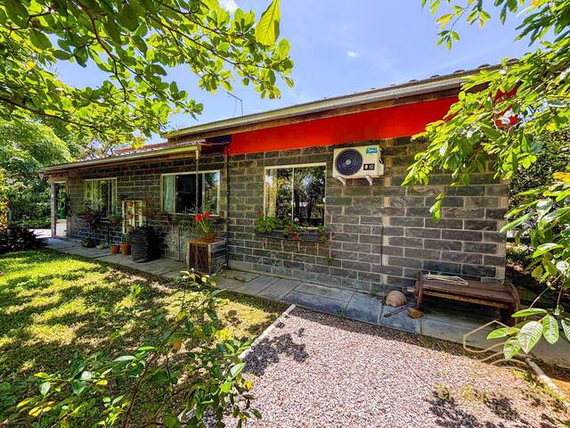 Casa para Venda em Balneário Barra do Sul - 4