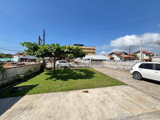 Casa para Venda em Balneário Barra do Sul - 4