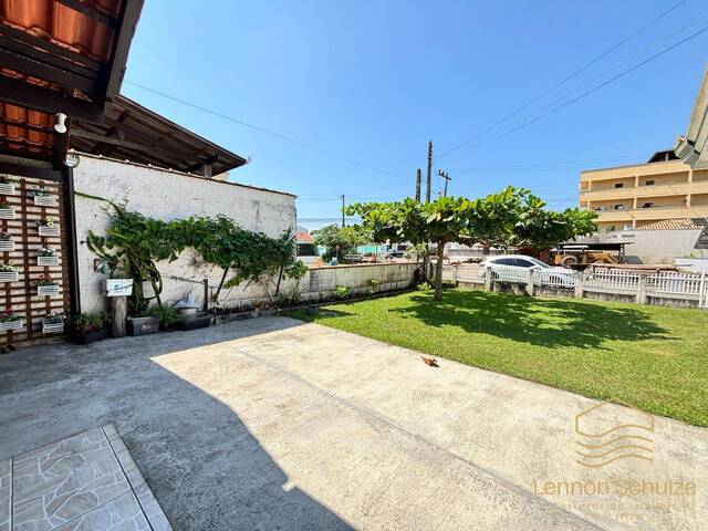 Casa para Venda em Balneário Barra do Sul - 5