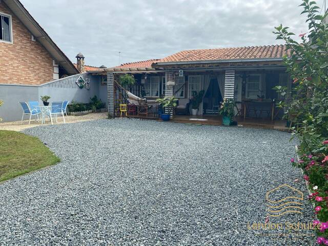 Venda em Salinas - Balneário Barra do Sul