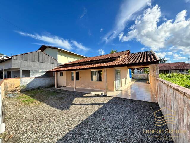 #0223 - Casa para Venda em Balneário Barra do Sul - SC - 2