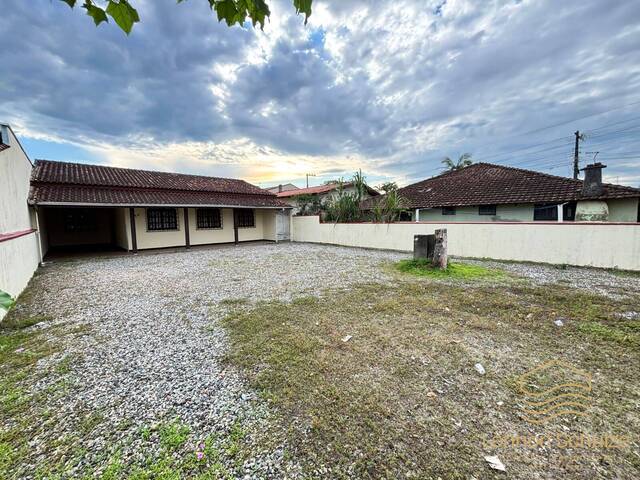 #0230 - Casa para Venda em Balneário Barra do Sul - SC - 3