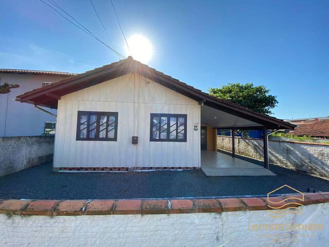 #0231 - Casa para Venda em Balneário Barra do Sul - SC - 3