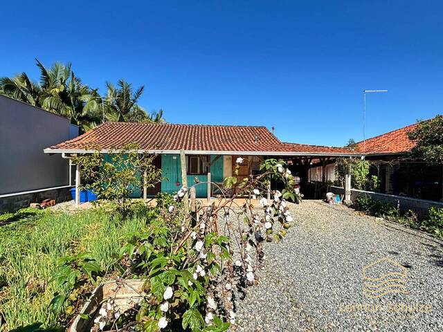 #0263 - Casa para Venda em Balneário Barra do Sul - SC - 3