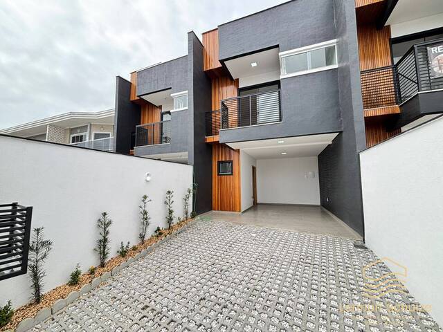 #0268 - Casa para Venda em Balneário Barra do Sul - SC - 2