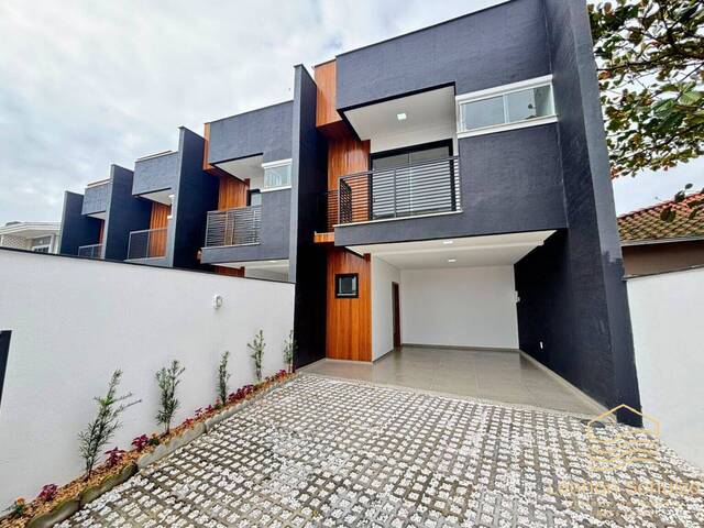 #0270 - Casa para Venda em Balneário Barra do Sul - SC - 2