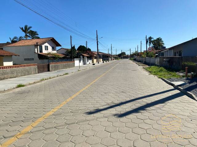 Casa para Venda em Balneário Barra do Sul - 5