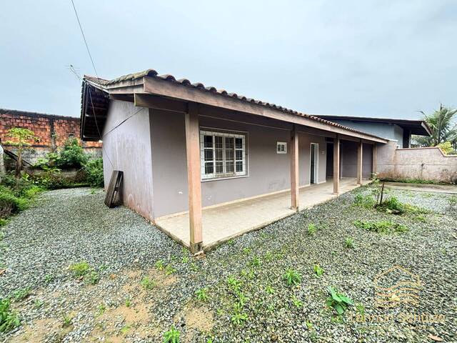 #0288 - Casa para Venda em Balneário Barra do Sul - SC