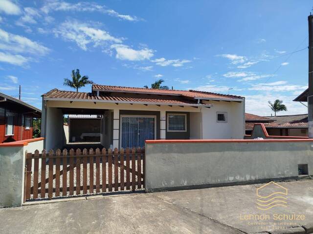 #0293 - Casa para Venda em Balneário Barra do Sul - SC