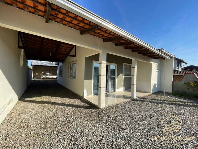 #0293 - Casa para Venda em Balneário Barra do Sul - SC
