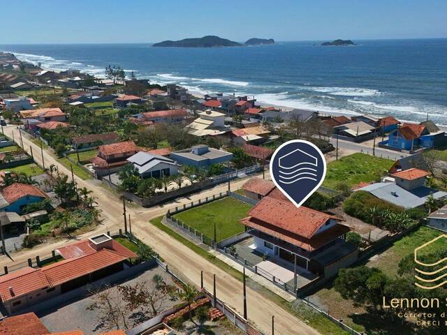 #0121 - Sobrado para Venda em Balneário Barra do Sul - SC - 1