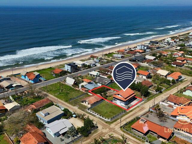 #0121 - Sobrado para Venda em Balneário Barra do Sul - SC - 2