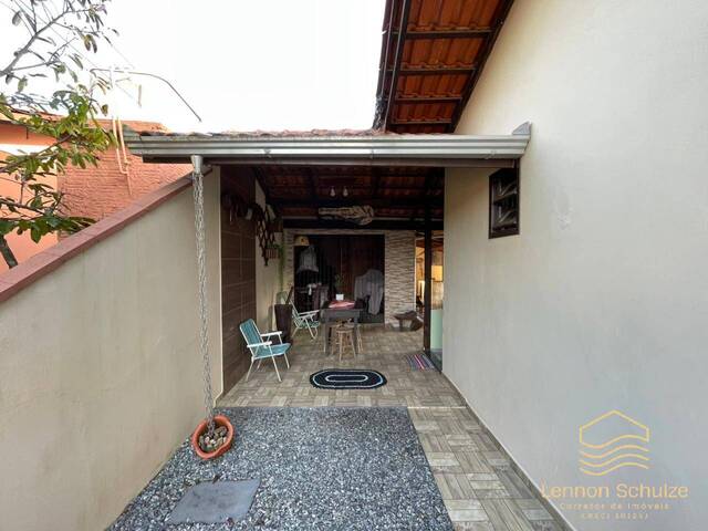 Casa para Venda em Balneário Barra do Sul - 5