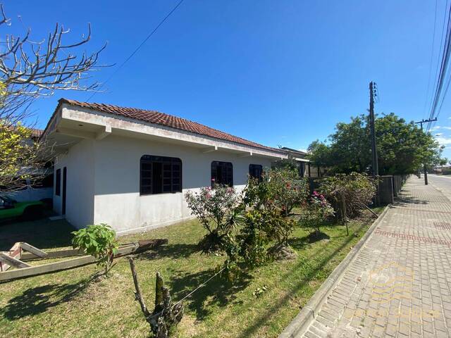 #0336 - Casa para Venda em Balneário Barra do Sul - SC - 3
