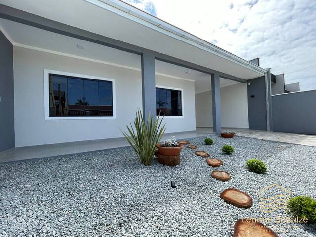 #0337 - Casa para Venda em Balneário Barra do Sul - SC