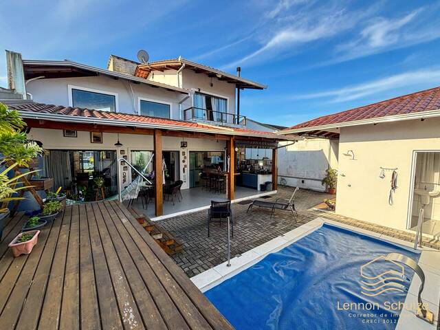 #0342 - Sobrado para Venda em Balneário Barra do Sul - SC - 1