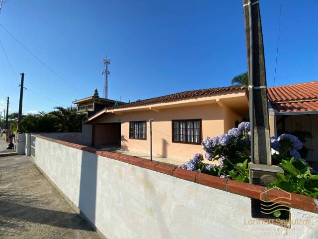 #0285 - Casa para Venda em Balneário Barra do Sul - SC