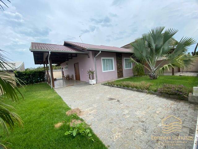 #0354 - Casa para Venda em Balneário Barra do Sul - SC