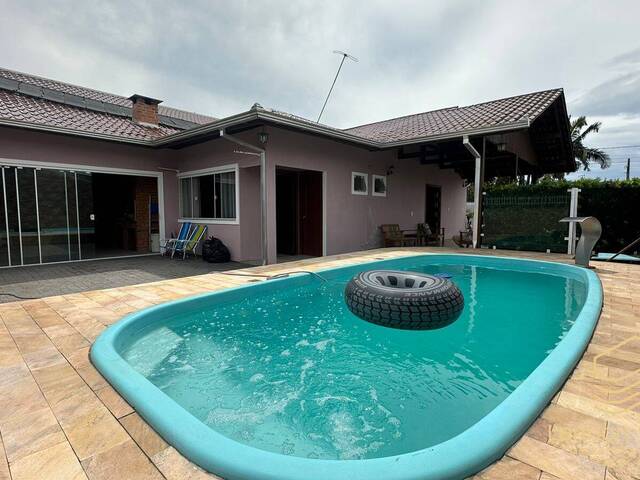 #0354 - Casa para Venda em Balneário Barra do Sul - SC