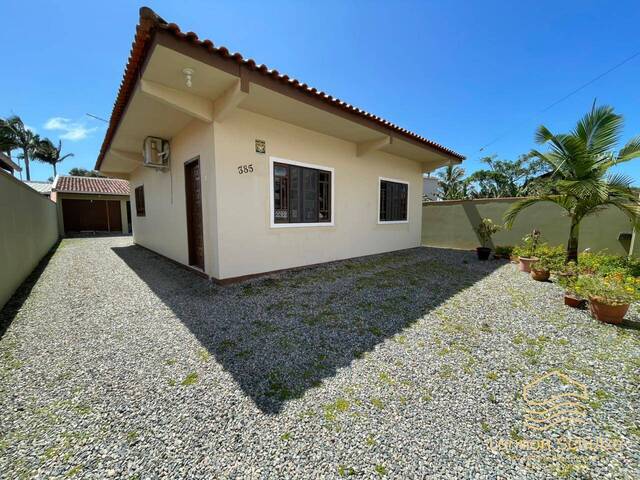 #0363 - Casa para Venda em Balneário Barra do Sul - SC - 1