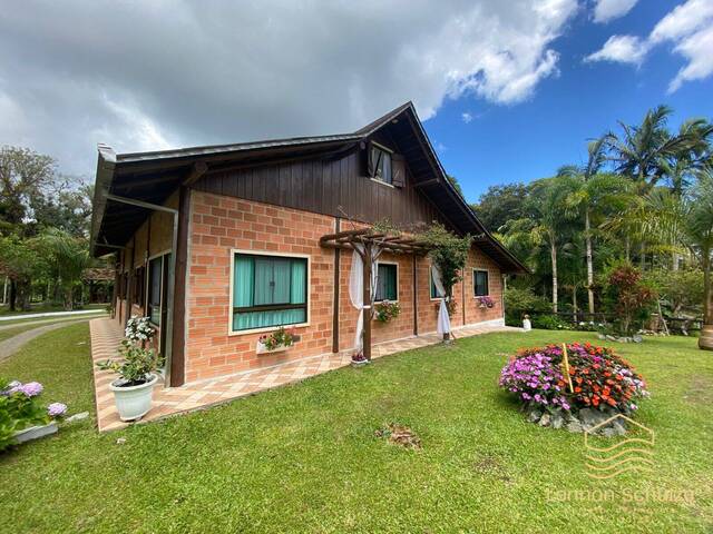 #0368 - Chácara para Venda em Balneário Barra do Sul - SC - 2