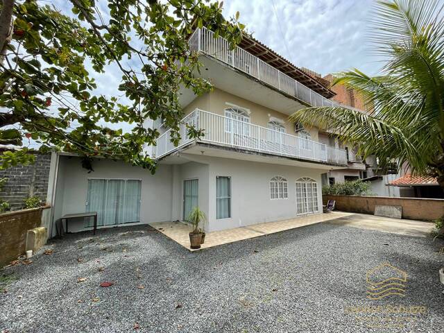 #0373 - Casa para Venda em Balneário Barra do Sul - SC - 1