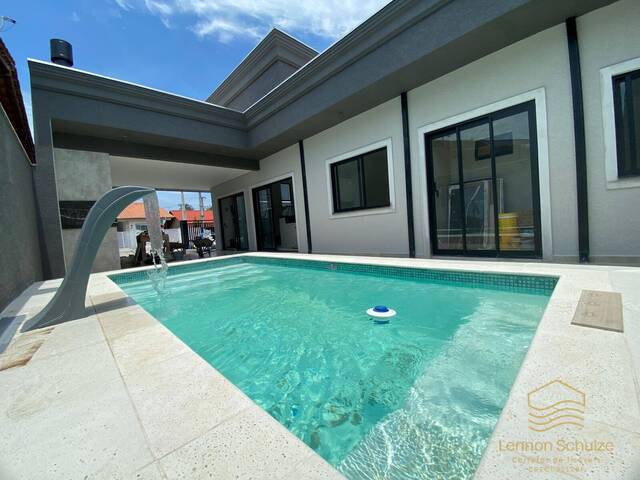 Venda em Costeira - Balneário Barra do Sul