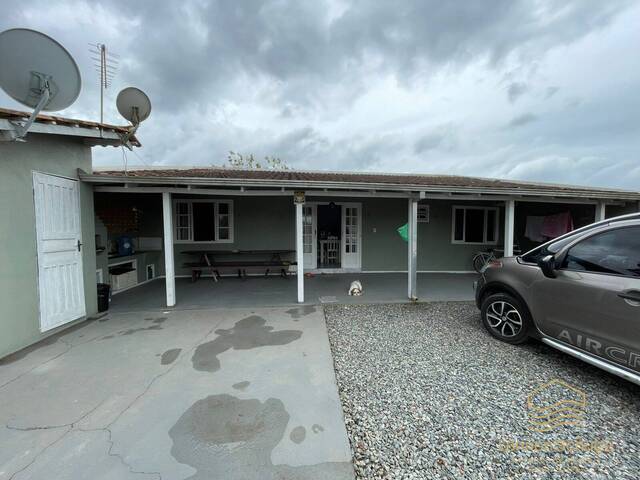 #0380 - Casa para Venda em Balneário Barra do Sul - SC - 2