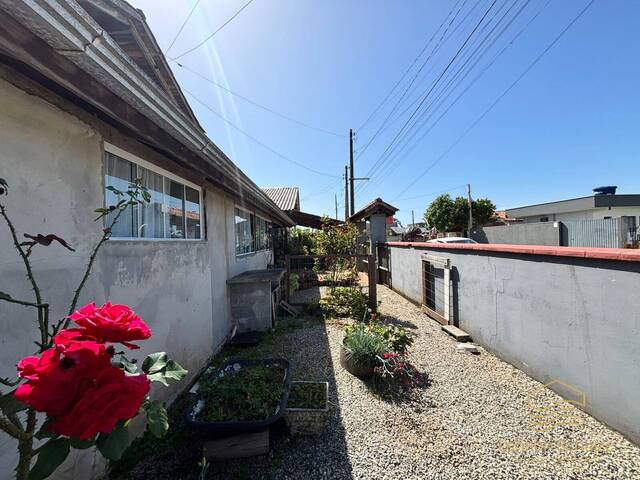 #0384 - Casa para Venda em Balneário Barra do Sul - SC - 3