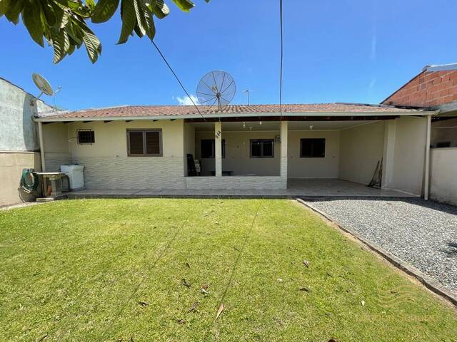 Casa para Venda em Balneário Barra do Sul - 2