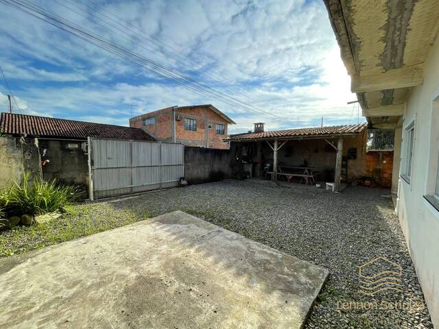 #0392 - Casa para Venda em Balneário Barra do Sul - SC - 2