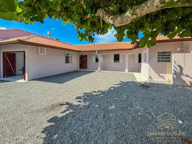 Venda em Salinas - Balneário Barra do Sul