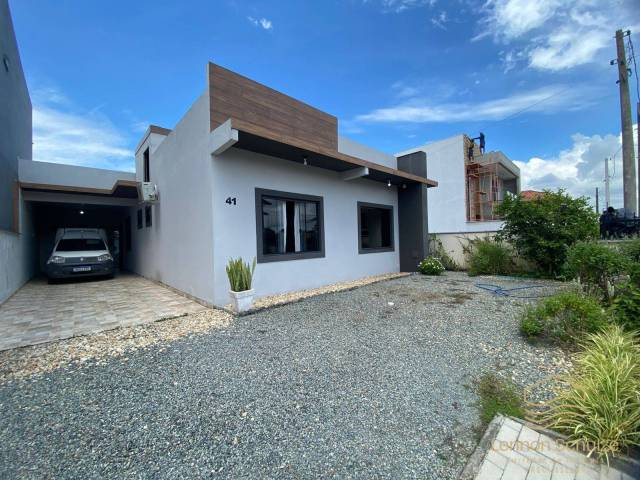 #0417 - Casa para Venda em Balneário Barra do Sul - SC