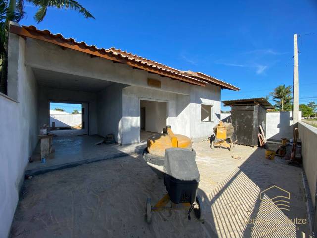 #0425 - Casa para Venda em Balneário Barra do Sul - SC