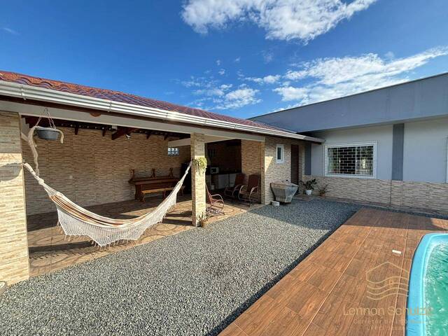 Casa para Venda em Balneário Barra do Sul - 4