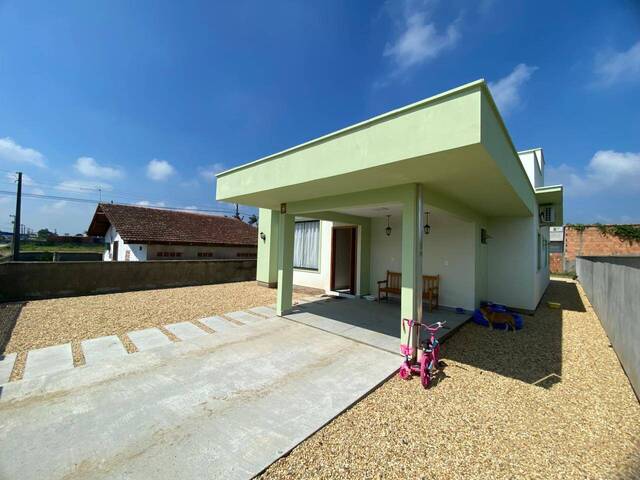 #0437 - Casa para Venda em Balneário Barra do Sul - SC - 2