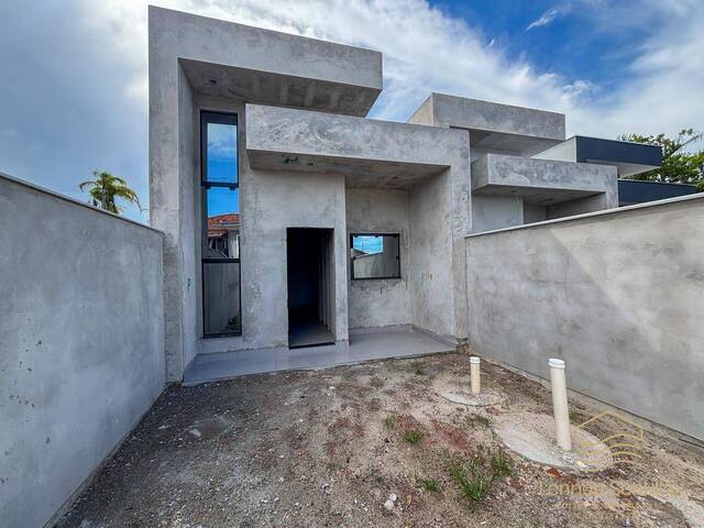 Casa para Venda em Balneário Barra do Sul - 4