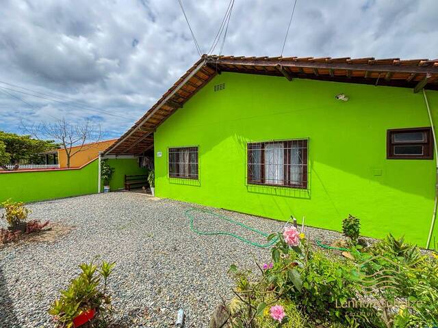 #0443 - Casa para Venda em Balneário Barra do Sul - SC - 2