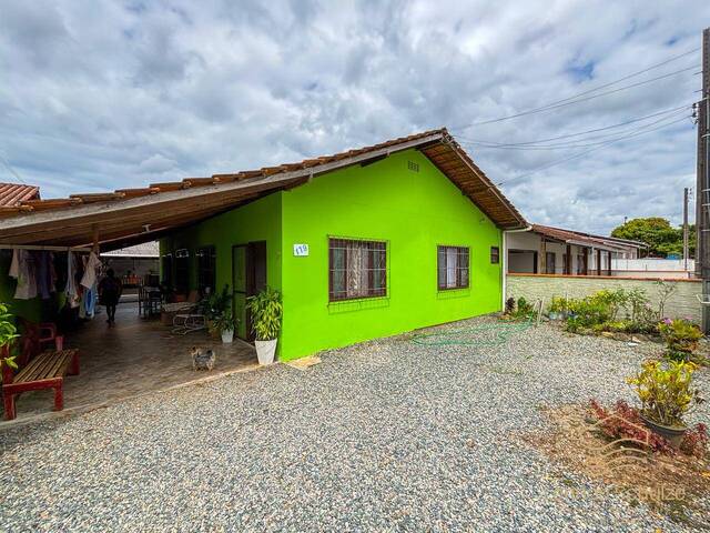 #0443 - Casa para Venda em Balneário Barra do Sul - SC - 1