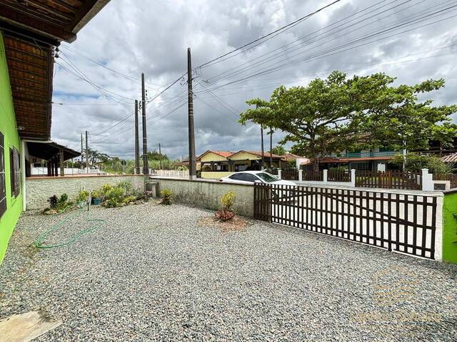 Casa para Venda em Balneário Barra do Sul - 4