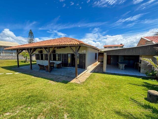 Casa para Venda em Balneário Barra do Sul - 4