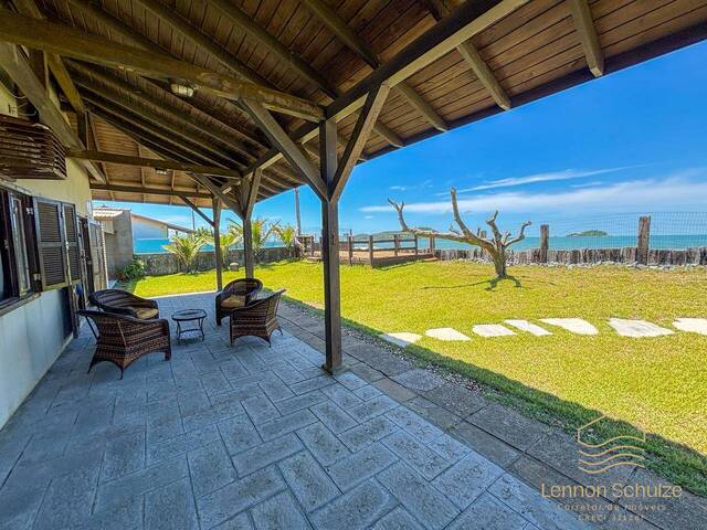 #0445 - Casa para Venda em Balneário Barra do Sul - SC - 3