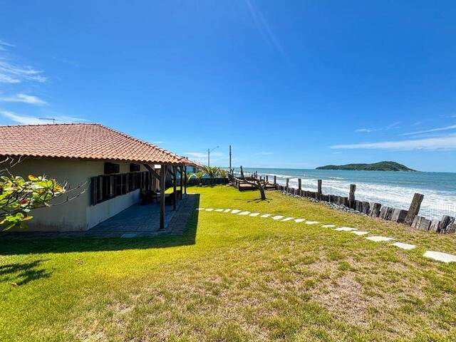 #0445 - Casa para Venda em Balneário Barra do Sul - SC - 1