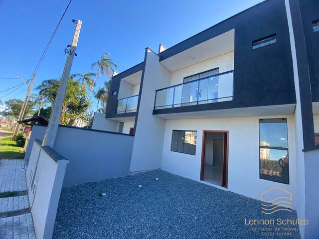 #0454 - Casa para Venda em Balneário Barra do Sul - SC